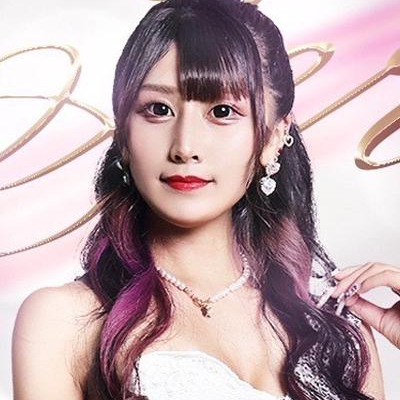 ゆりな