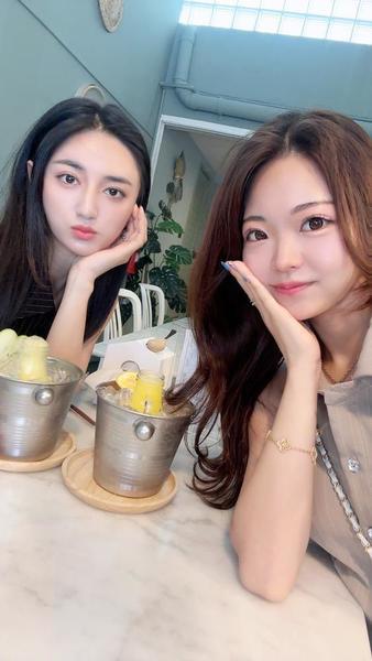 今日出勤明日休みです‼️