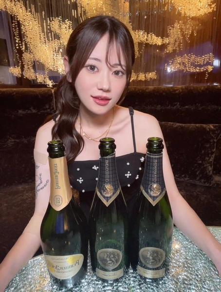 嬉。泣。
