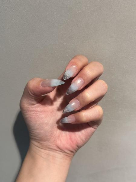 爪変えた💅🩵